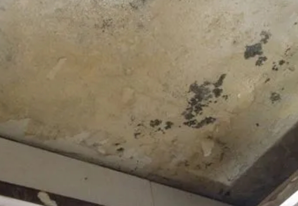 利州阳台漏水维修公司分享下利州卫生间渗水维修需要注意哪些问题。
